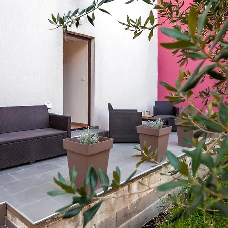 Apartment In Centre