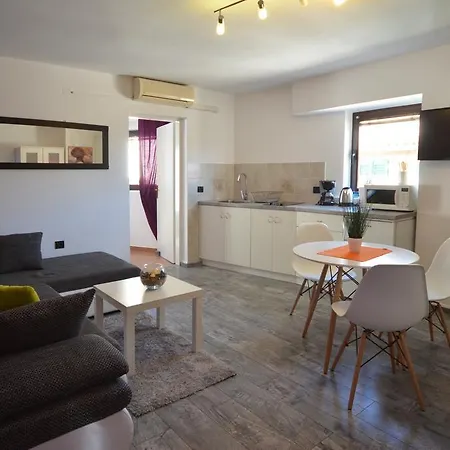 In Centre Apartment